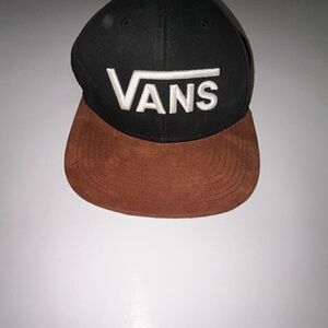 Vans Two-Tone Black and Brown Hat